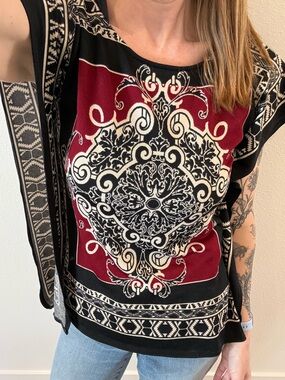 Mind Code Boho Poncho Top Light Sweater Large EUC Oversized Geometric Print